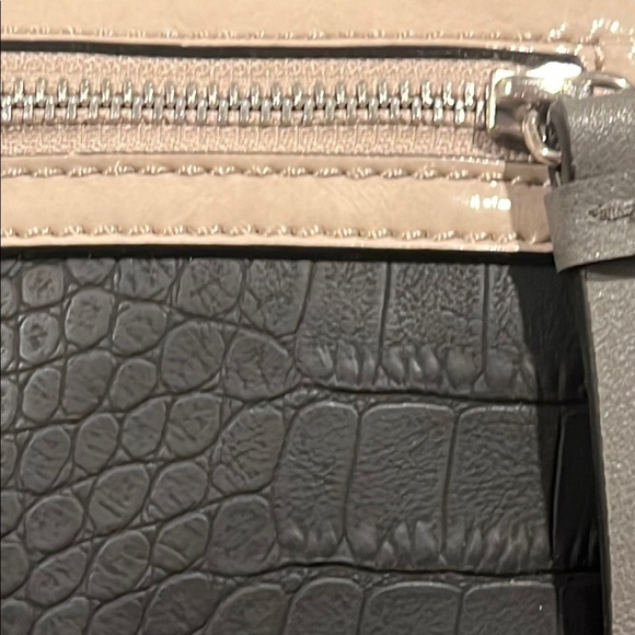 GUESS Black and Gray Satchel - Picture 3 of 13